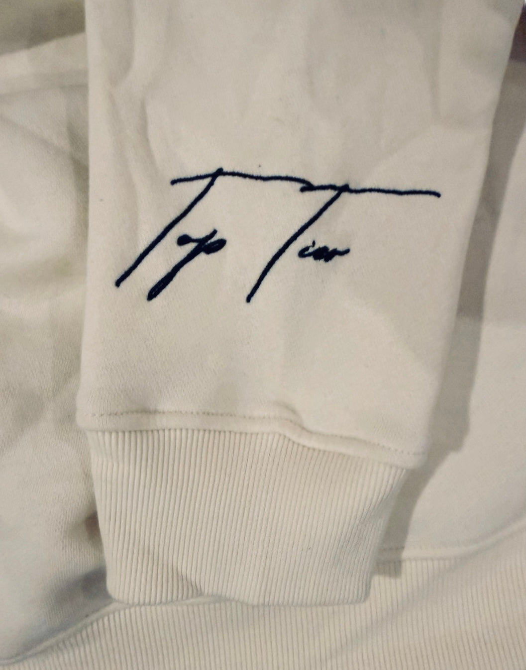 Godbody Crewneck Cream